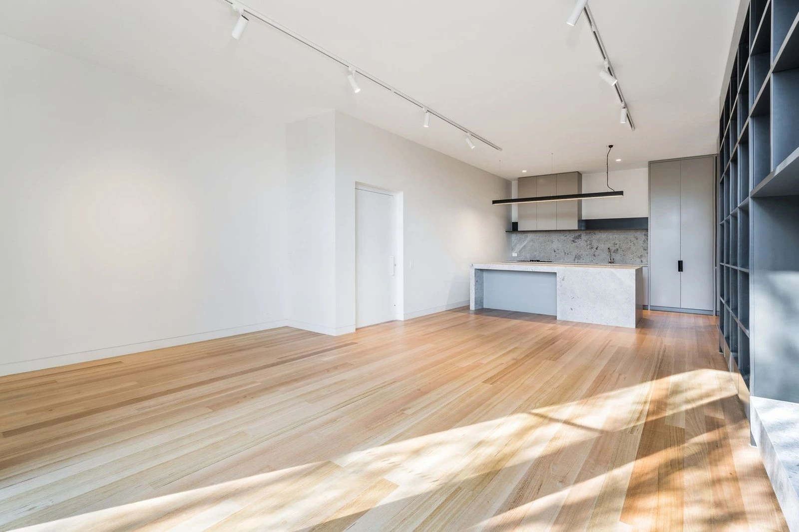 2/92 Brougham Street, Kew, 3101