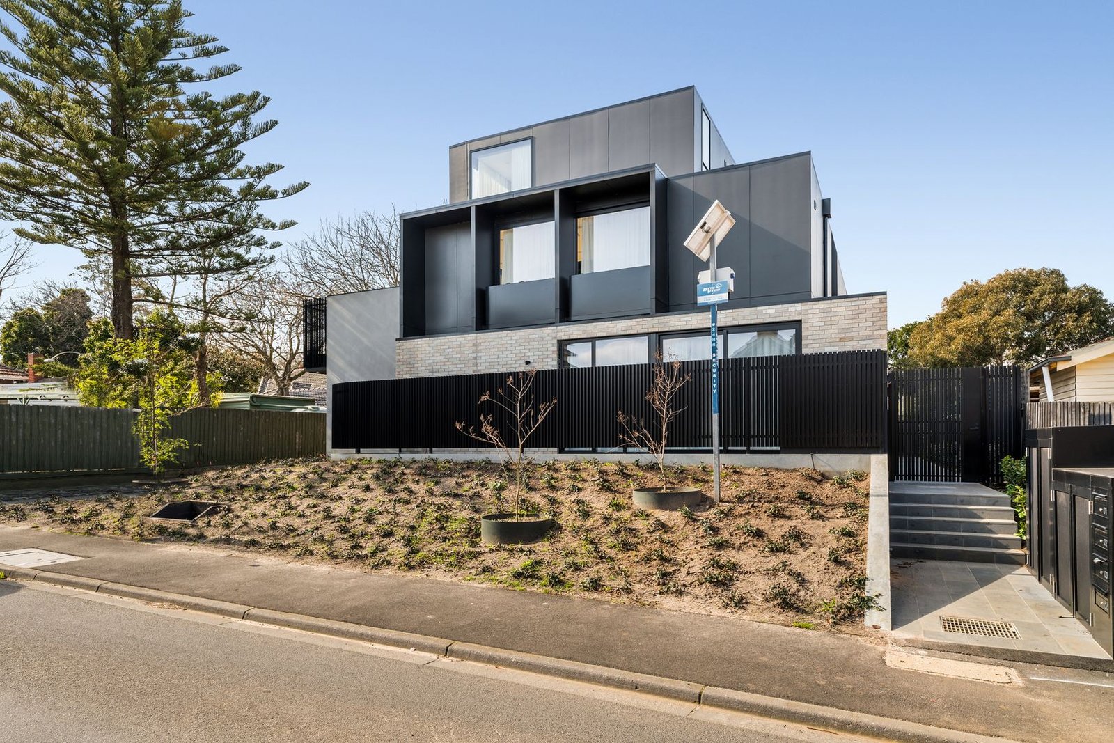 2/92 Brougham Street, Kew, 3101