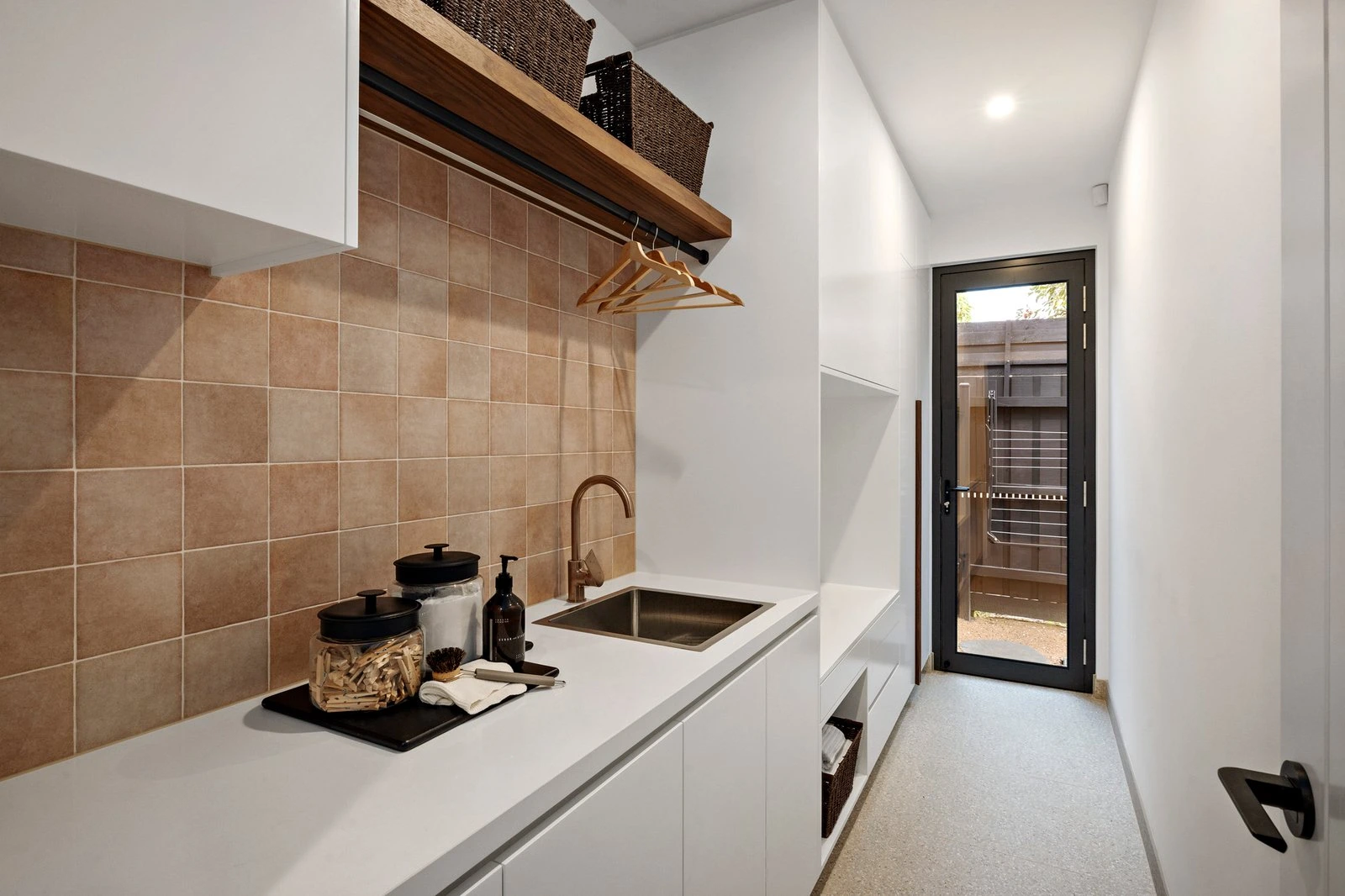 2A Fulton Avenue, Mornington, 3931