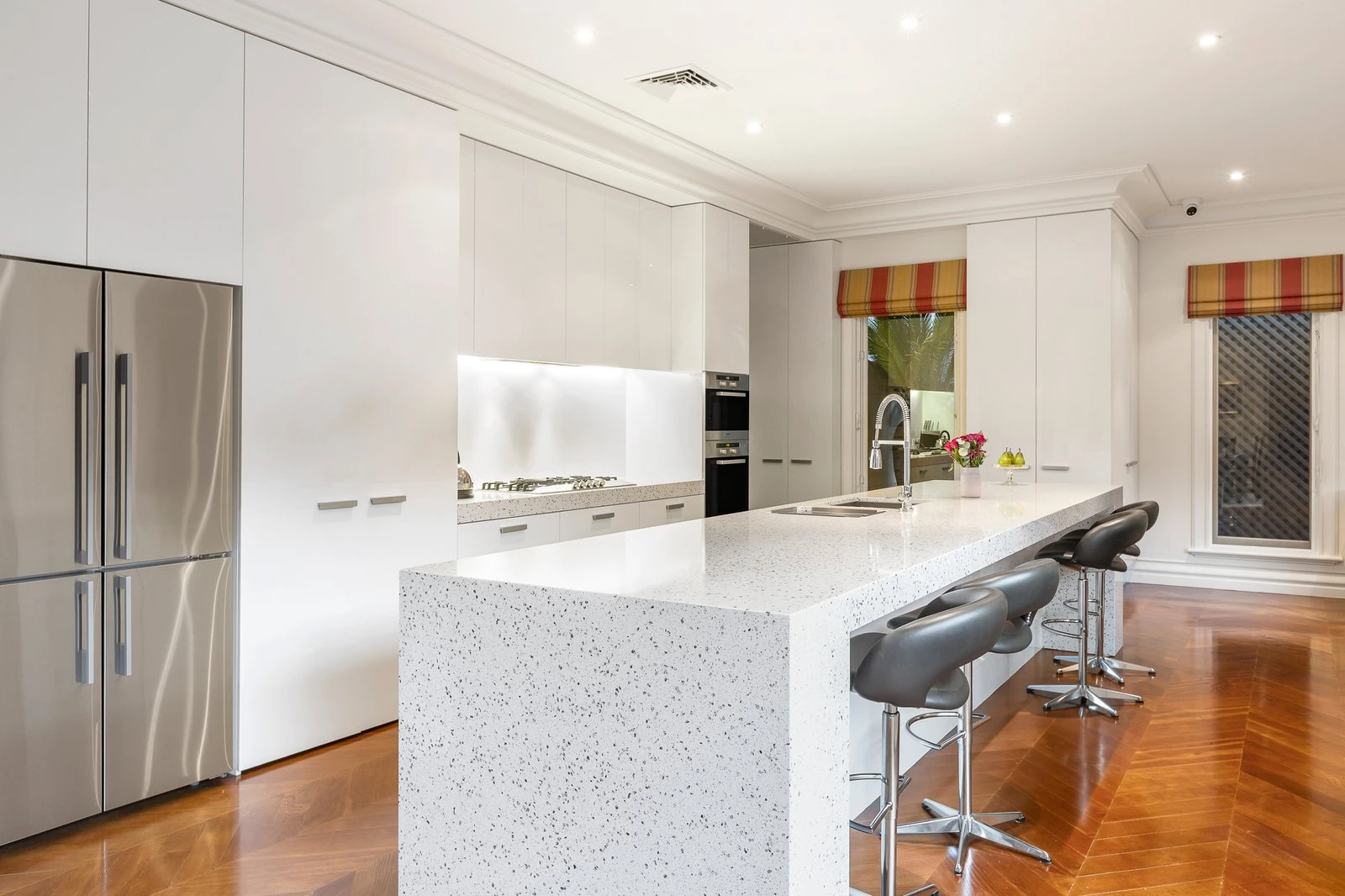 2a Georgian Court, Balwyn, 3103