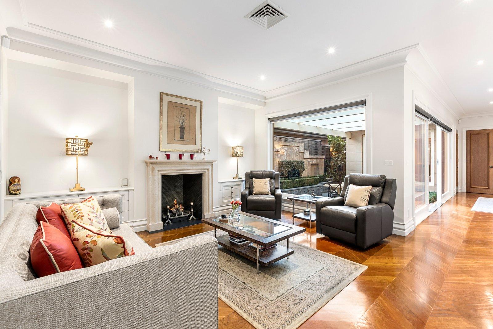 2a Georgian Court, Balwyn, 3103