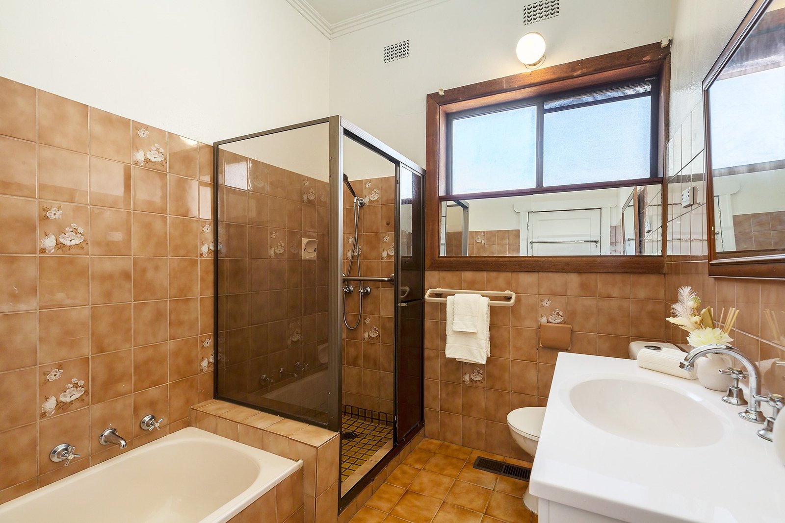 2A Severn Street, Balwyn North, Vic