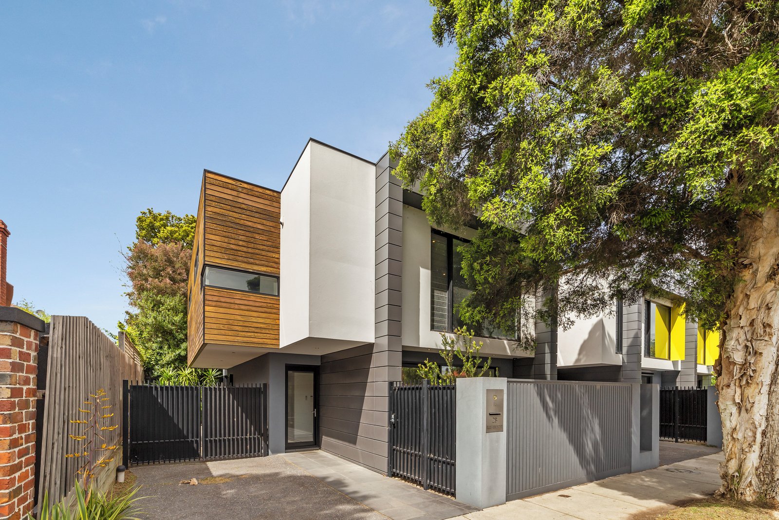 2B Ellesmere Road, Windsor, 3181