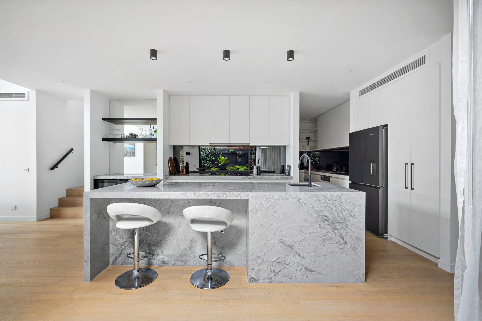 2B May Street, Mornington, 3931
