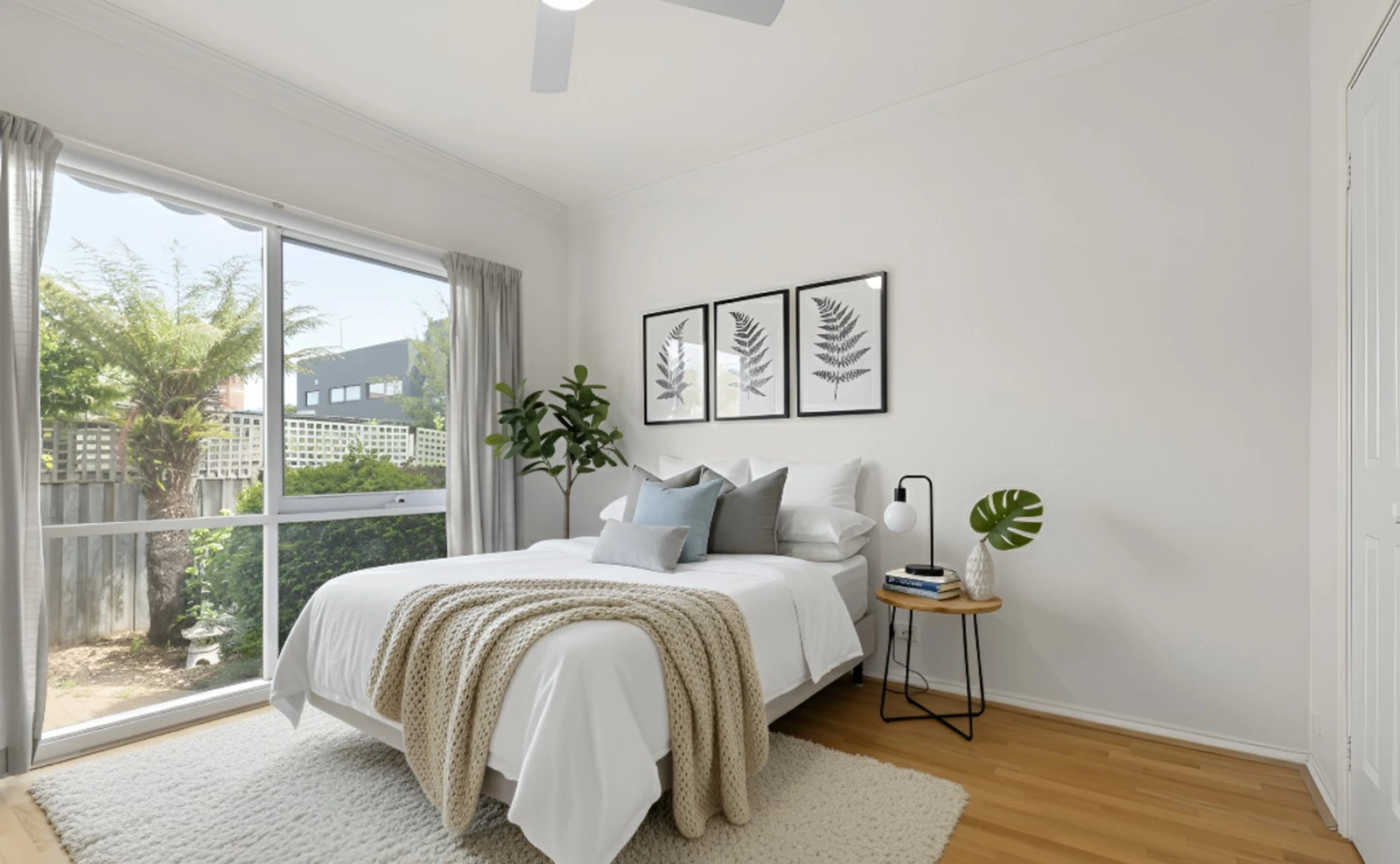 2C Russell Street, Surrey Hills, 3127