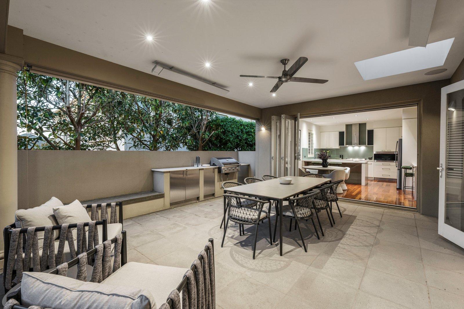30 Hopetoun Road, Toorak, 3142