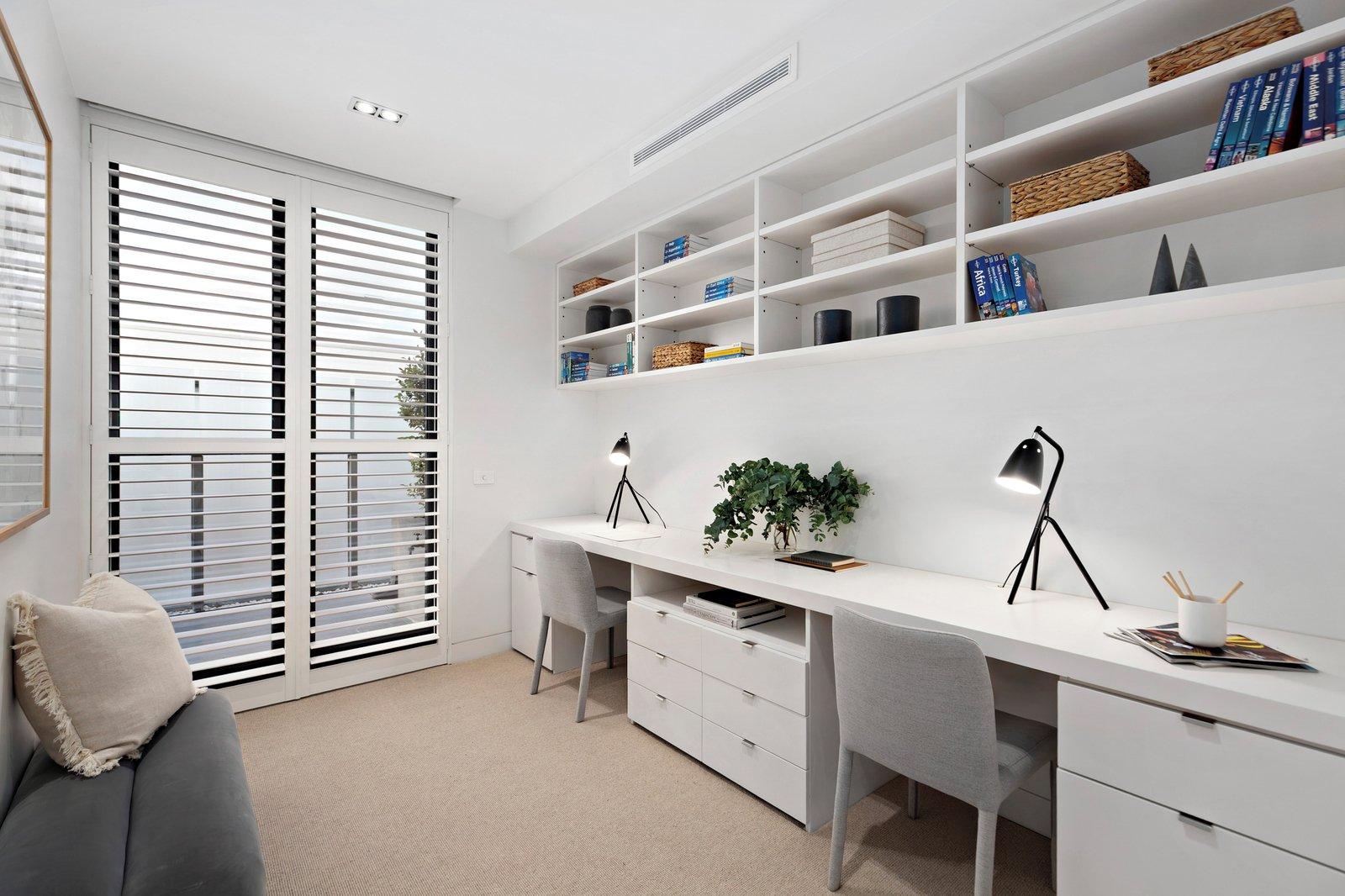 301/2 Cromwell Road, South Yarra, 3141