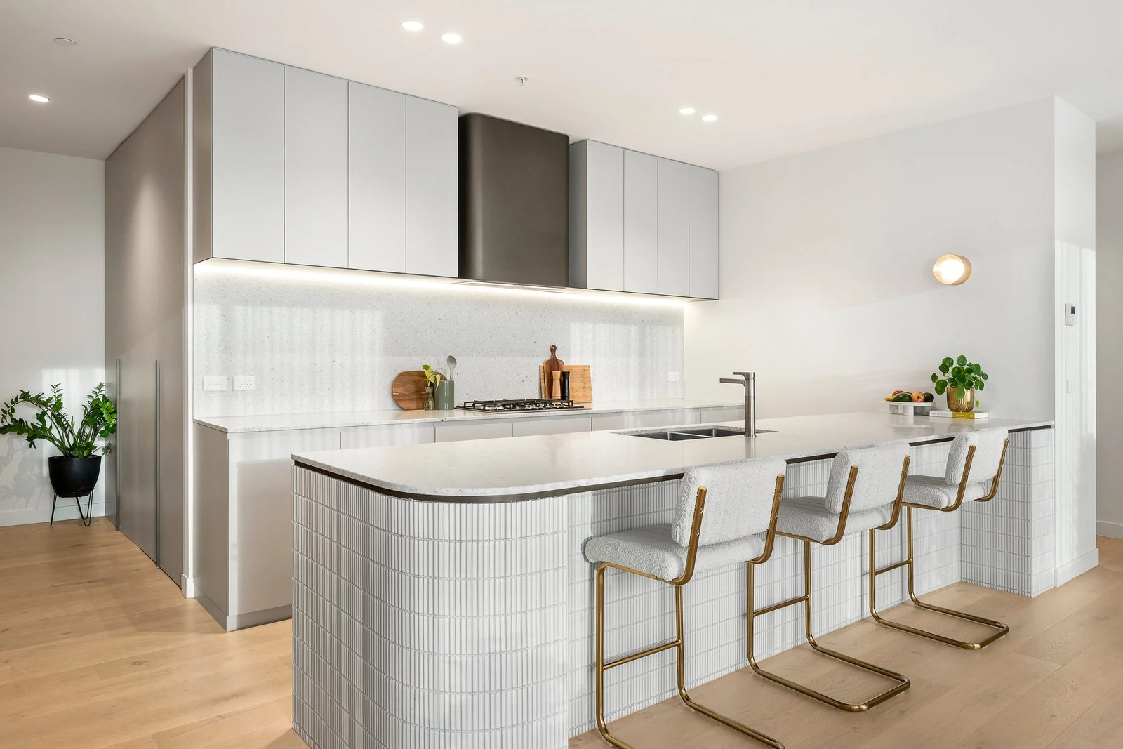 302/429 Bay Street, Brighton, 3186