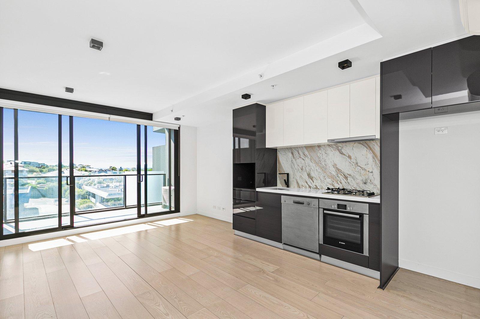 302/101-105 Tram Road, Doncaster, 3108