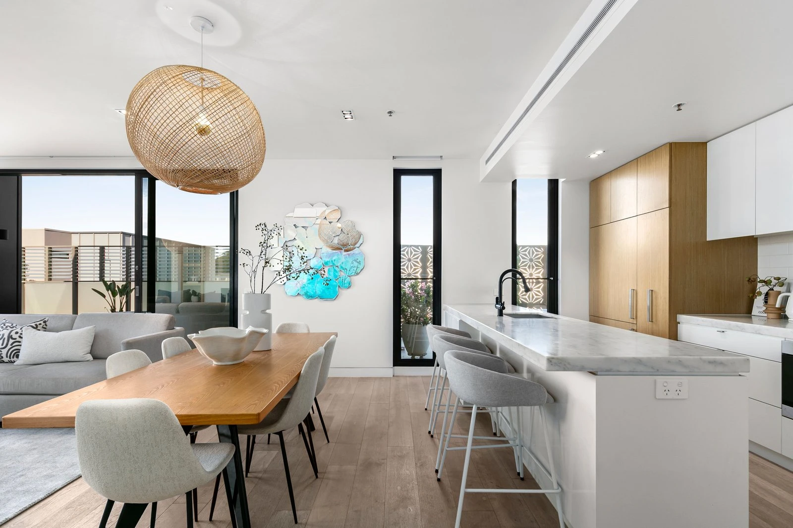 302/2 Cromwell Road, South Yarra, 3141