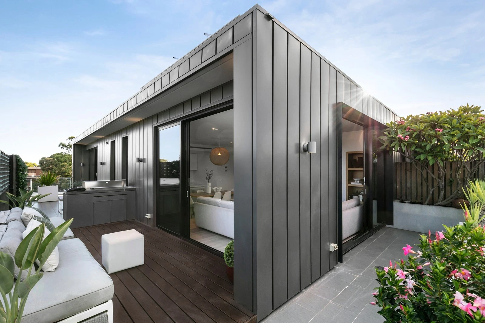 302/2 Cromwell Road, South Yarra, 3141