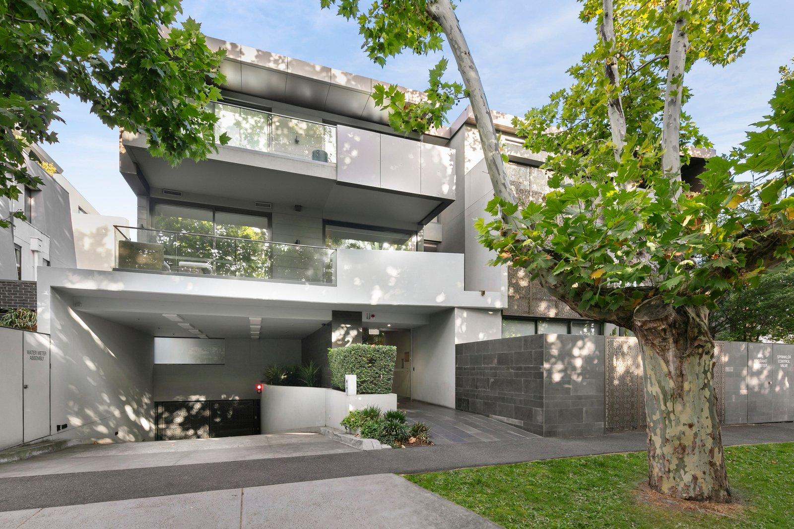 302/2 Cromwell Road, South Yarra, 3141