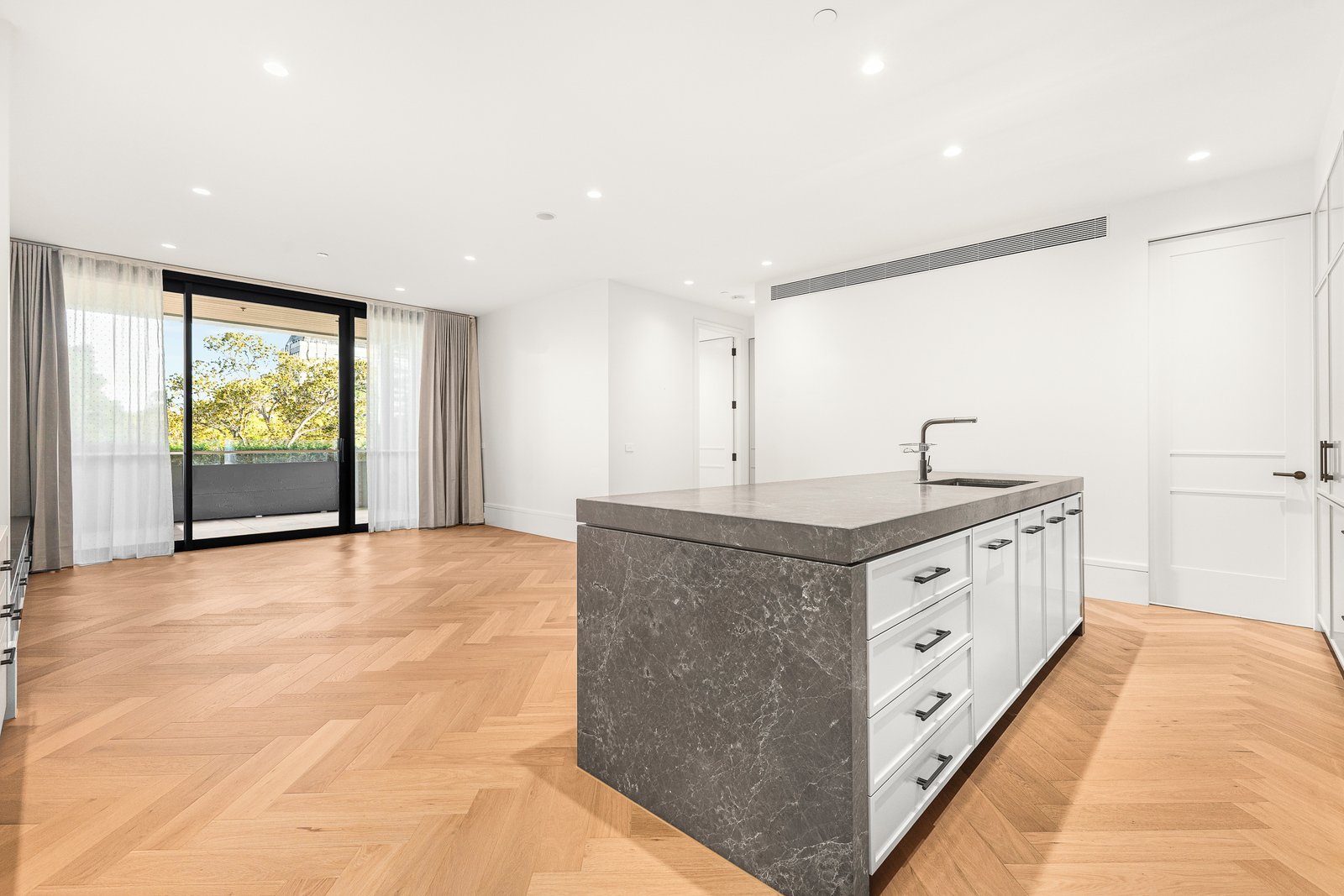 302/376 Albert Street, East Melbourne, 3002
