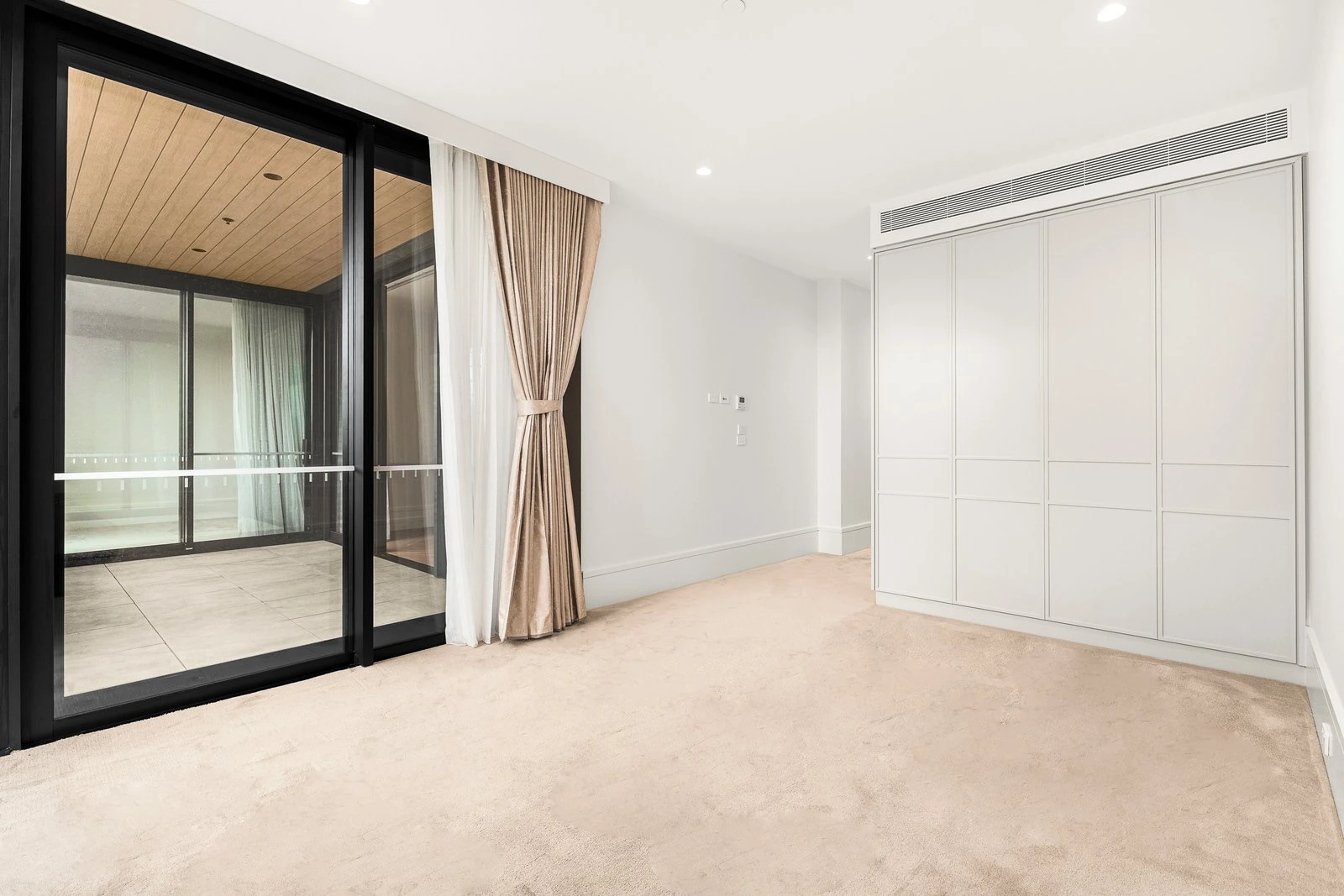 302/376 Albert Street, East Melbourne, 3002
