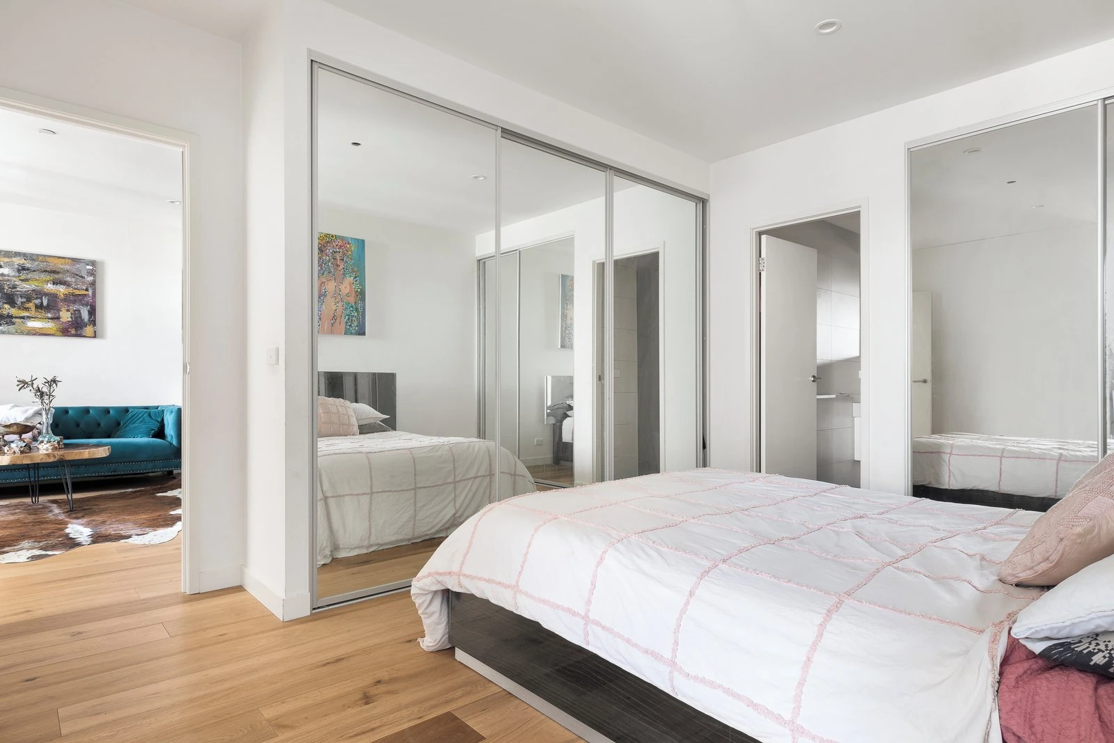 304/7 Red Hill Terrace, Doncaster East, 3109