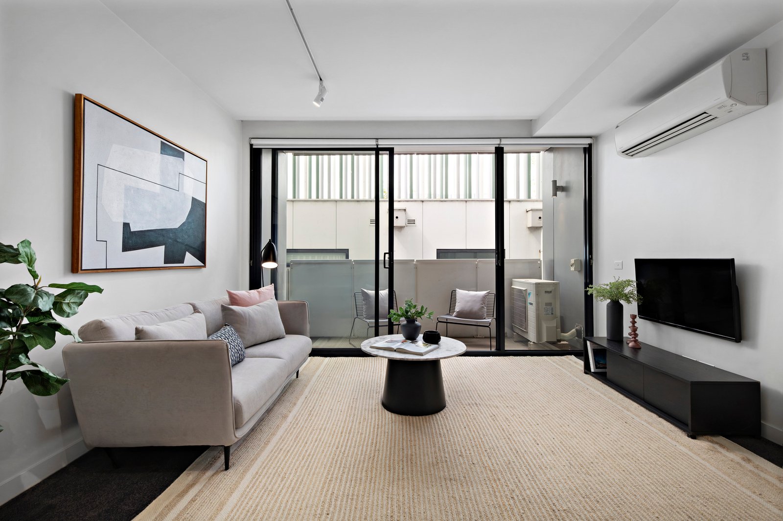 304/144-150 Clarendon Street, Southbank, 3006