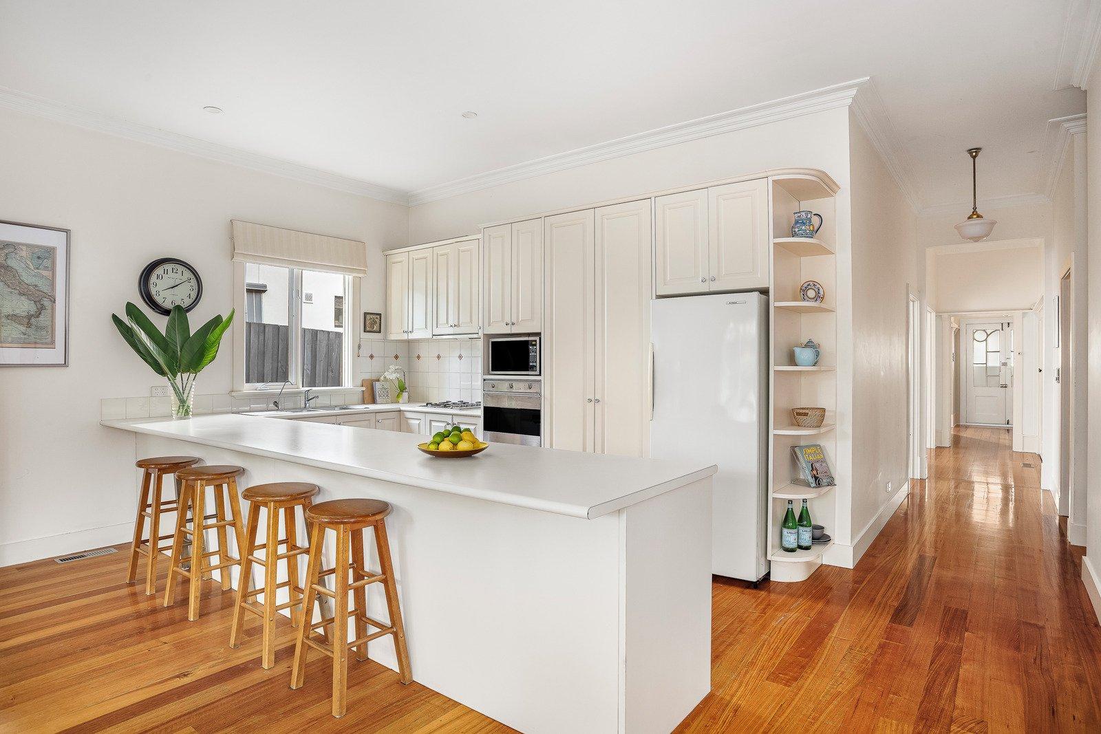 31 Grandview Avenue, Glen Iris, 3146