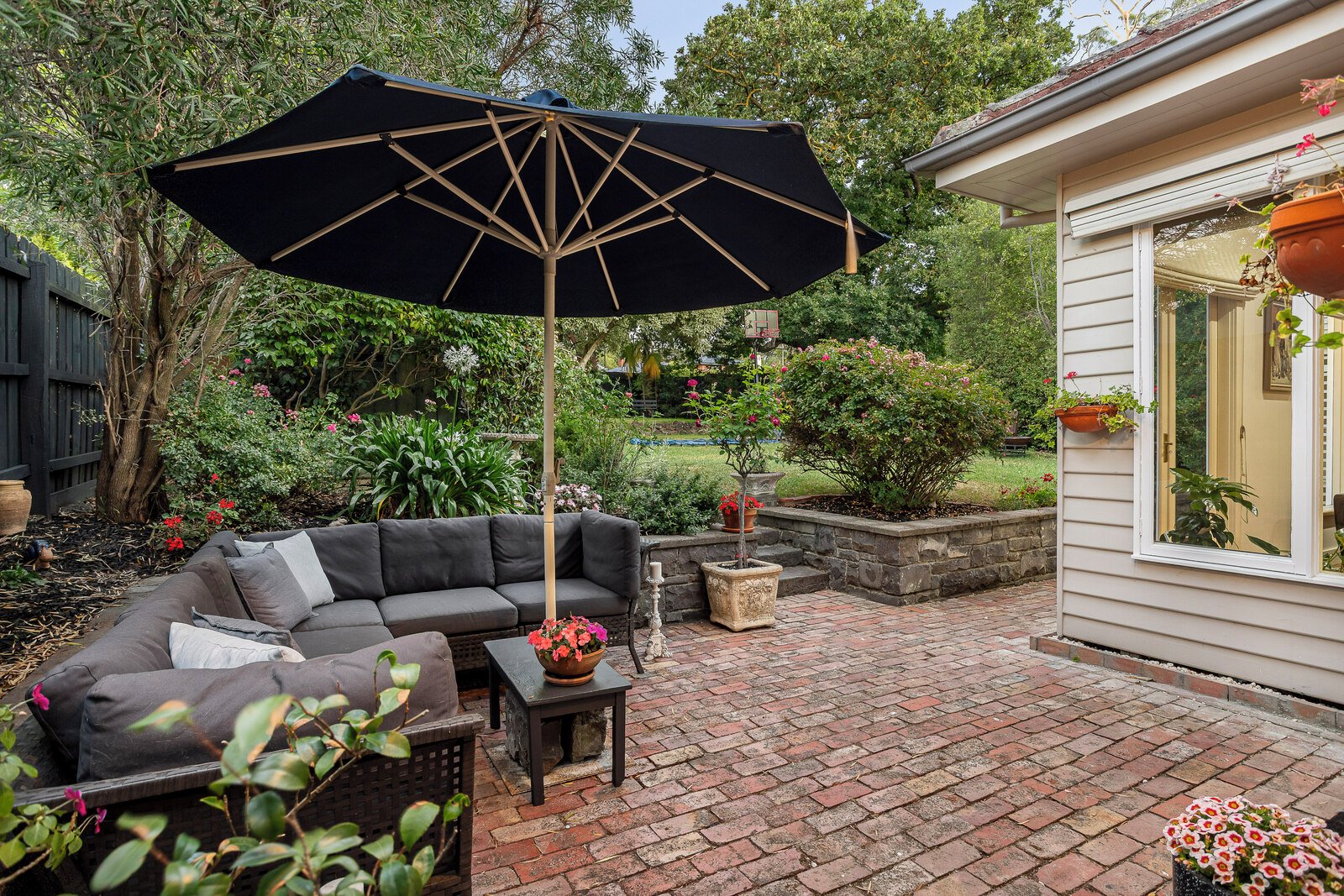 31 Grandview Avenue, Glen Iris, 3146