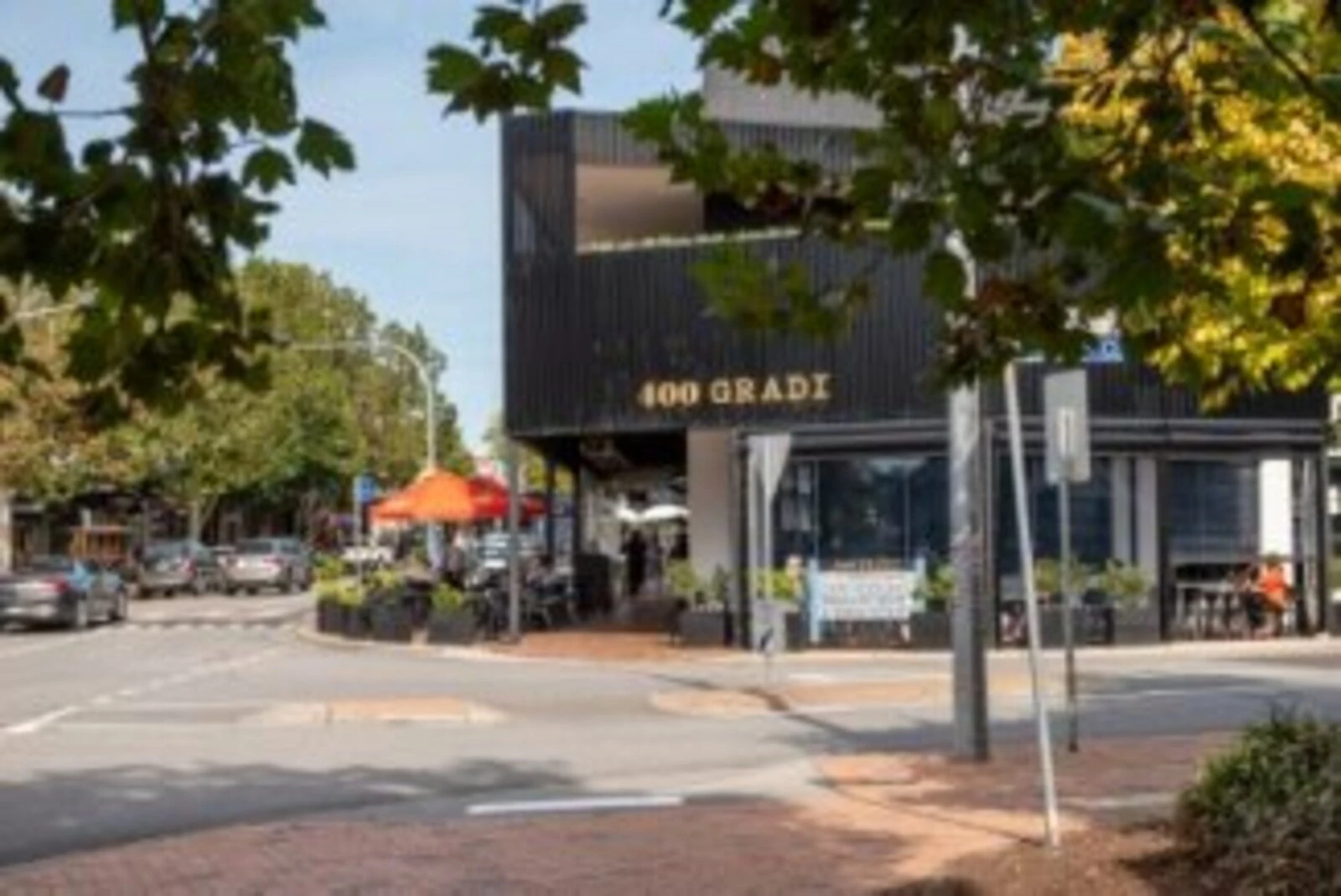 3/2-4 Radley Street, Mornington, 3931