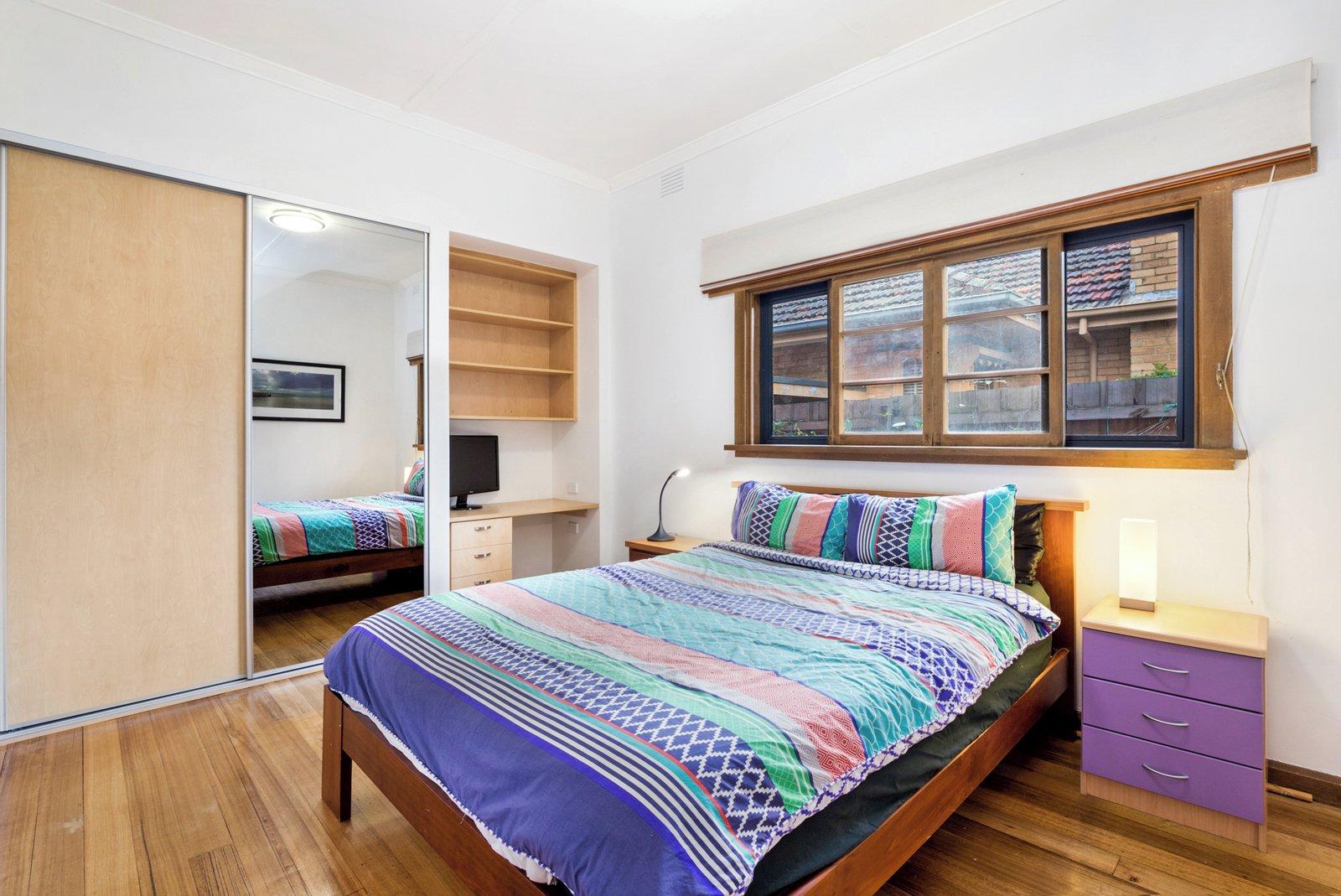 32 Bennett Parade, Kew East, 3102