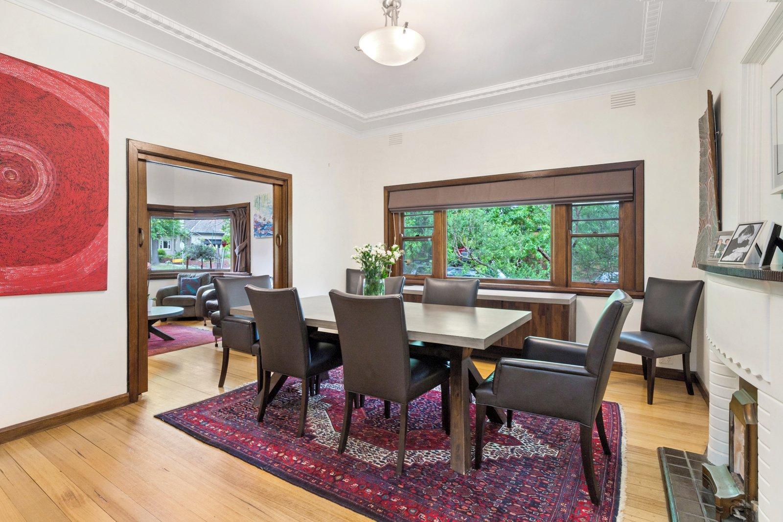 32 Bennett Parade, Kew East, 3102