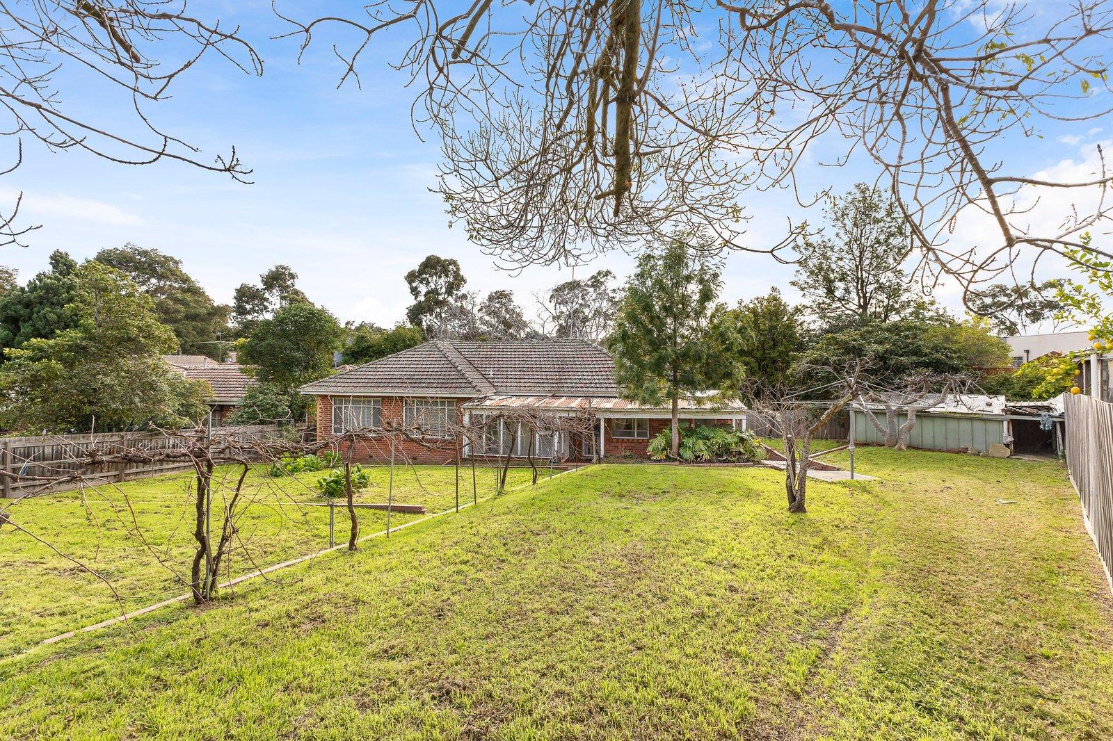 320 Doncaster Road, Balwyn North, 3104