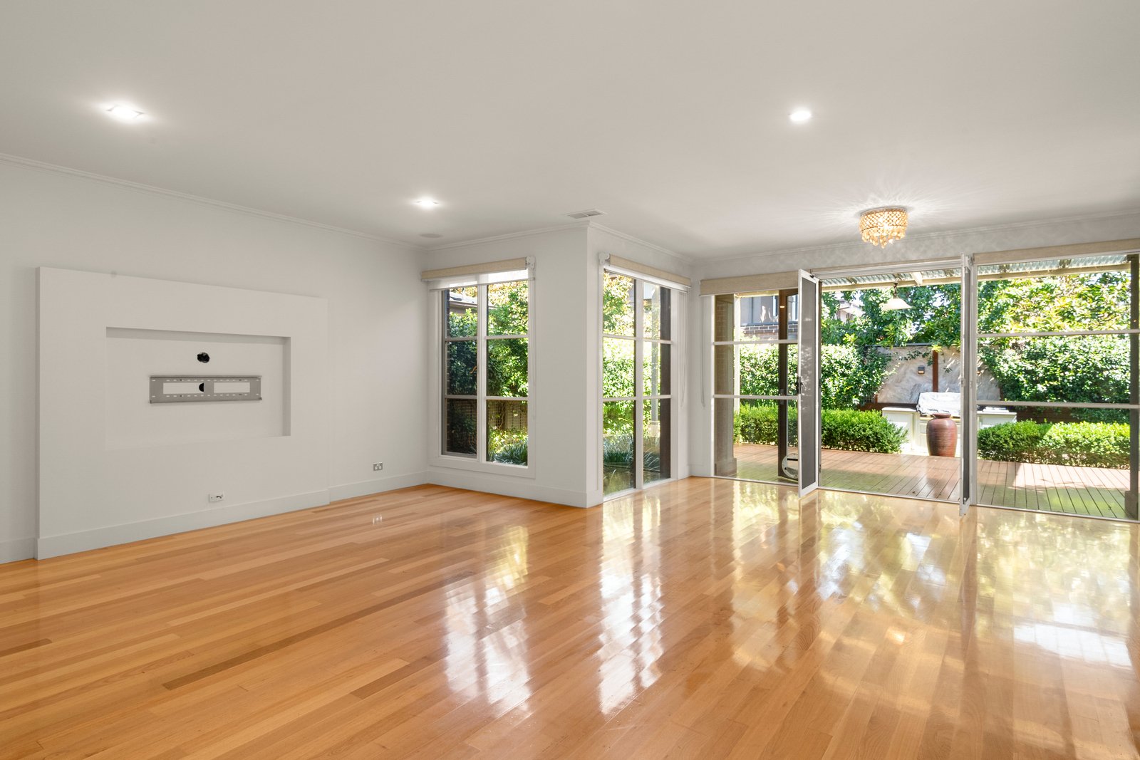 320A Mont Albert Road, Mont Albert, Vic