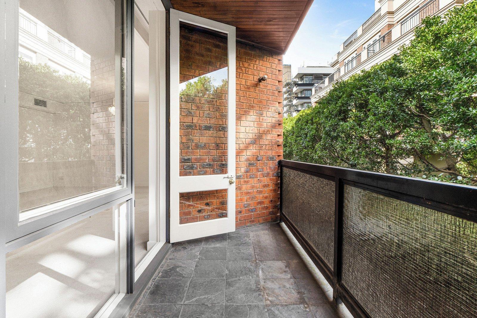 3/3 Wallace Avenue, Toorak, 3142