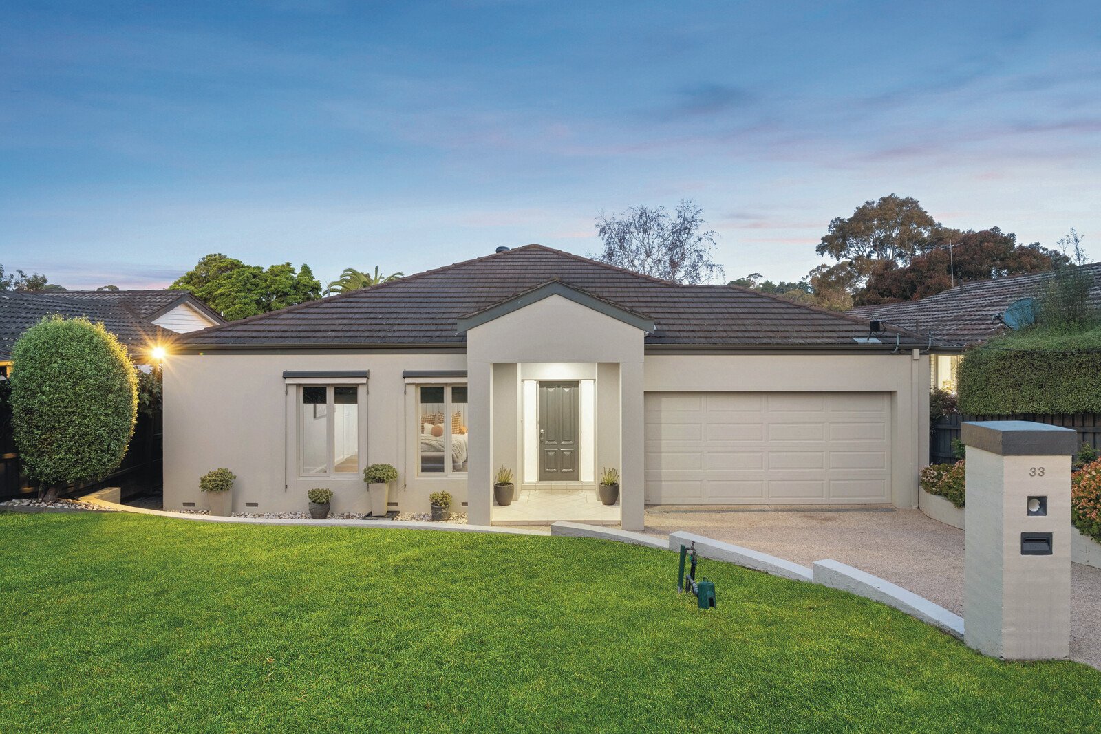 33 Ocean Grove, Mount Eliza, 3930