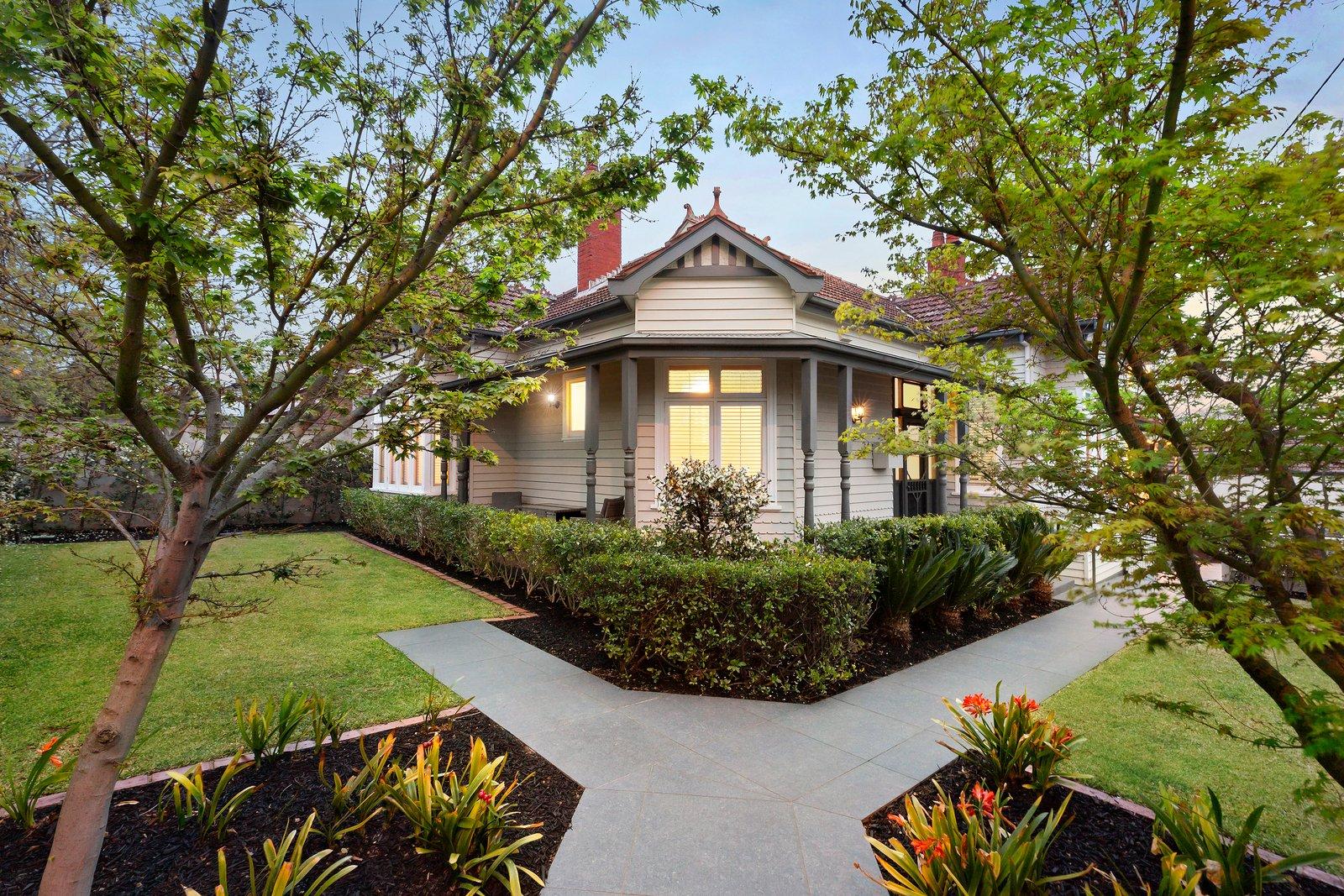 34 Seymour Grove, Camberwell, 3124