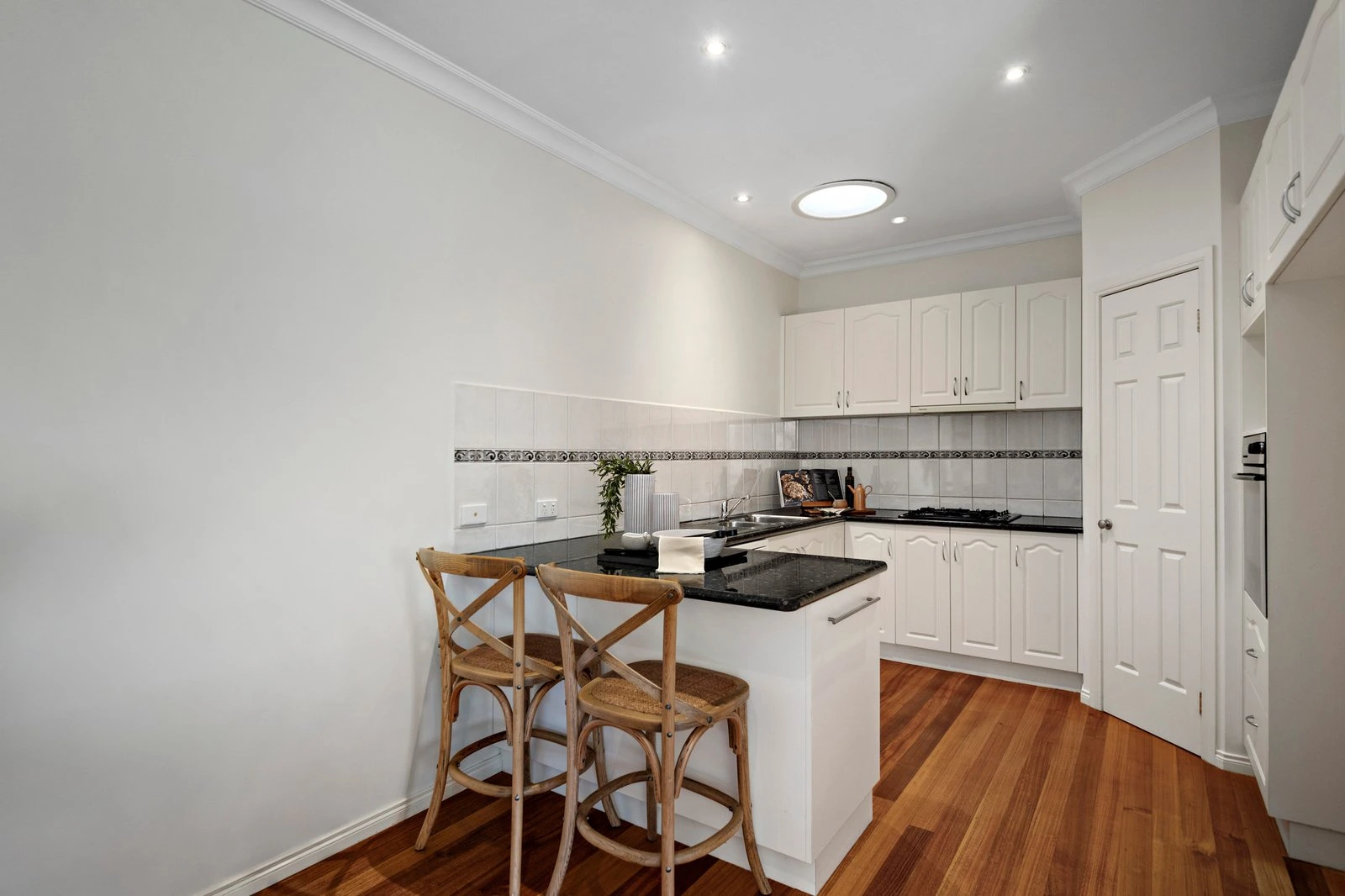 3/41 Van Ness Avenue, Mornington, 3931
