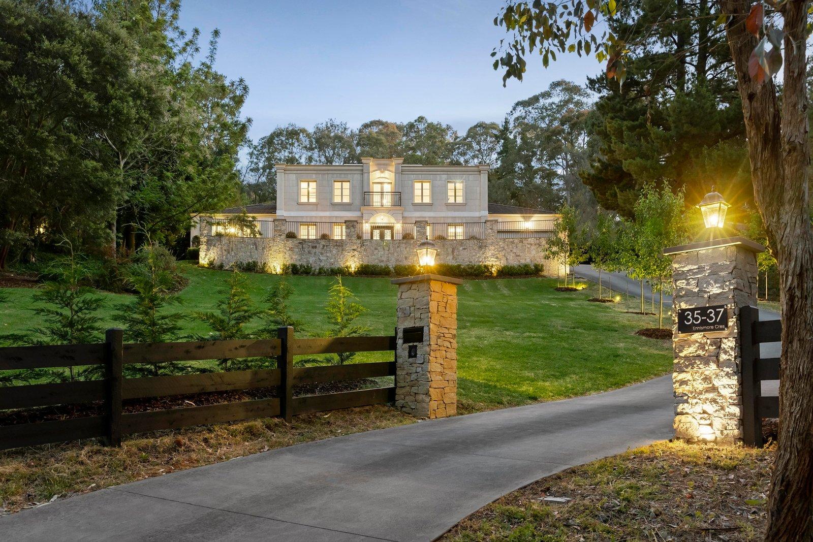35-37 Ennismore Crescent, Park Orchards, 3114