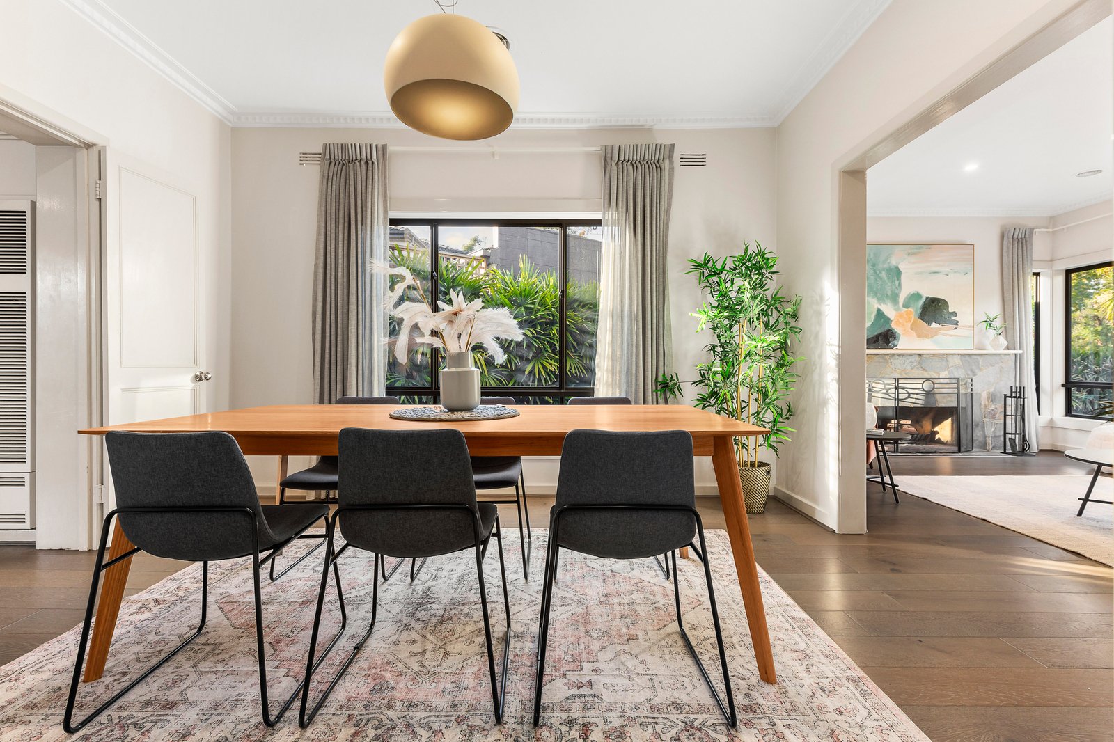 35 Canberra Grove, Brighton East, 3187