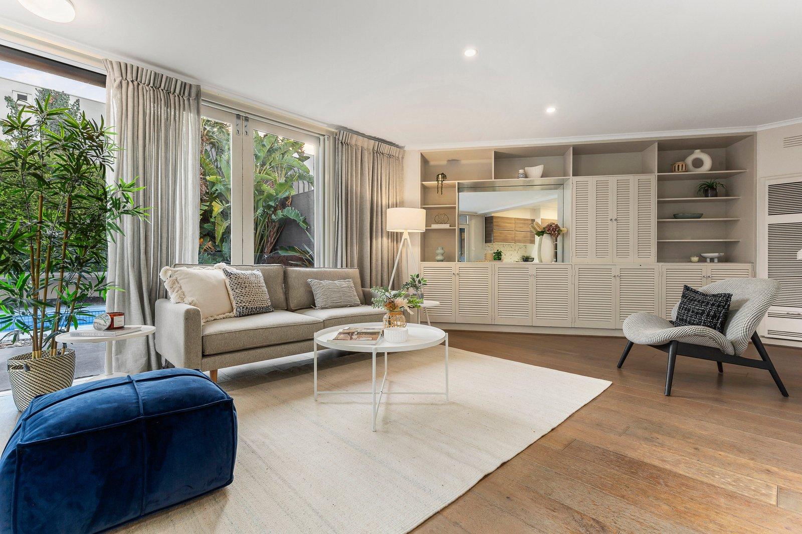 35 Canberra Grove, Brighton East, 3187