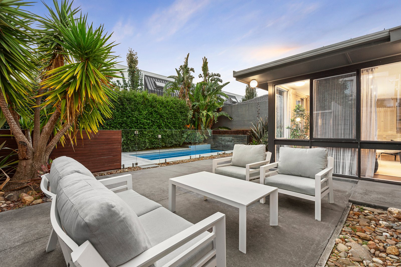 35 Canberra Grove, Brighton East, 3187