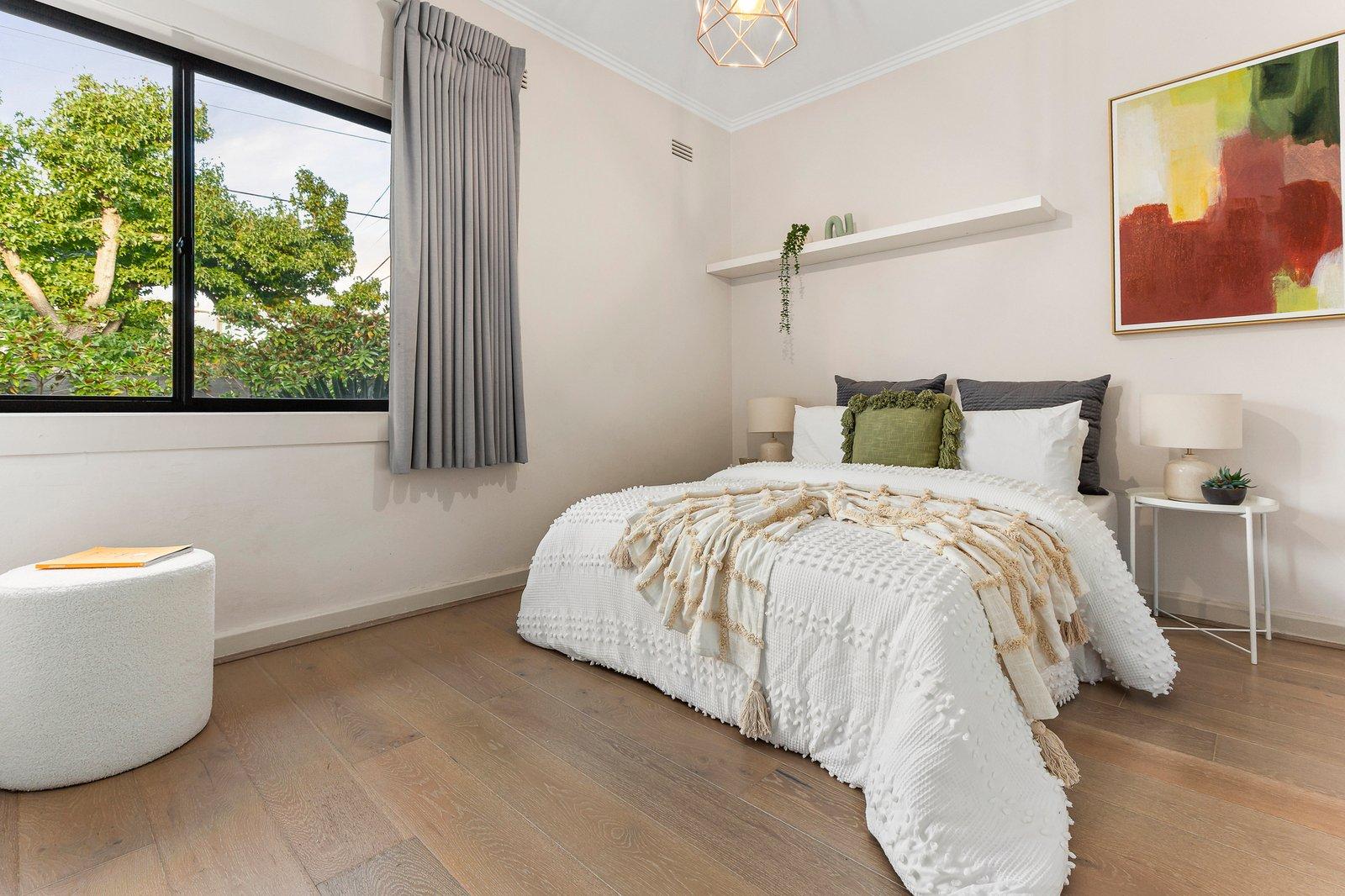 35 Canberra Grove, Brighton East, 3187