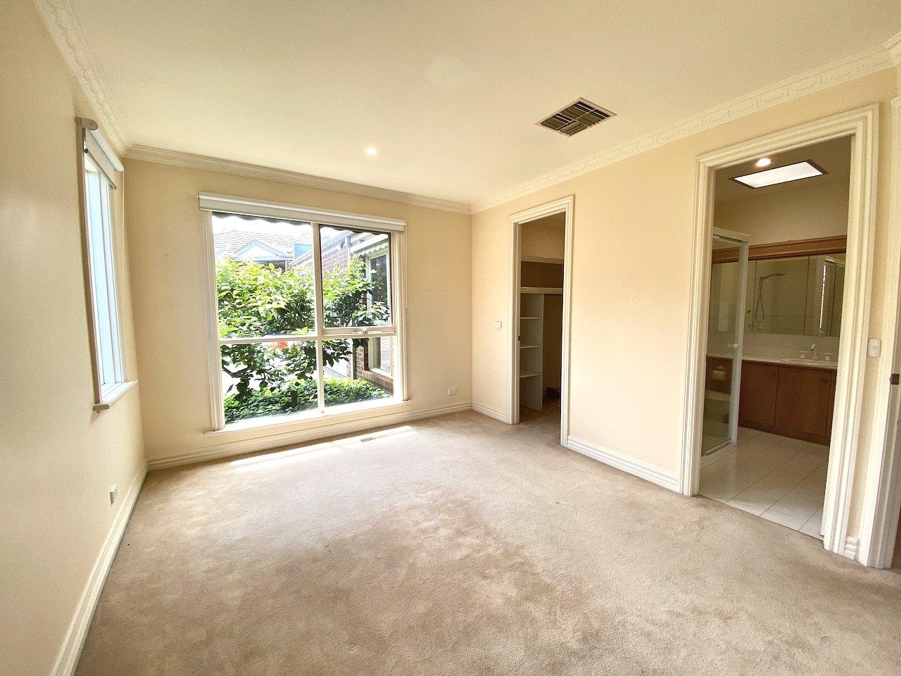 3/521 Whitehorse Road, Surrey Hills, 3127