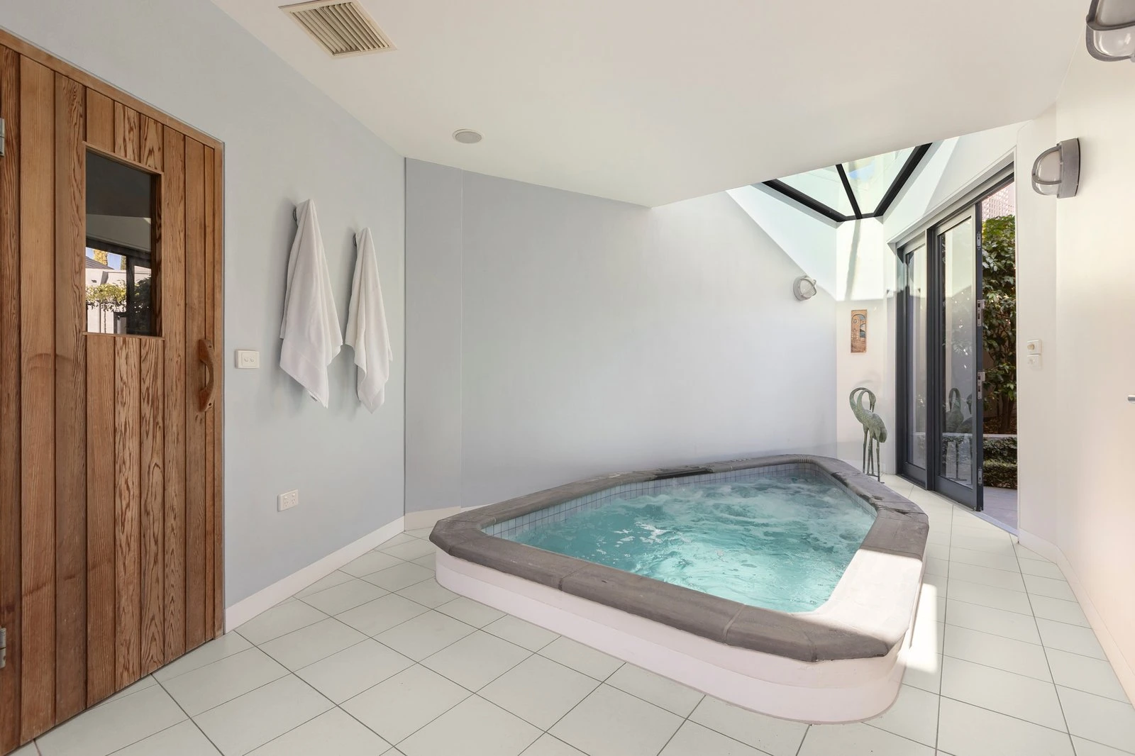 3/7 The Ridge, Canterbury, 3126