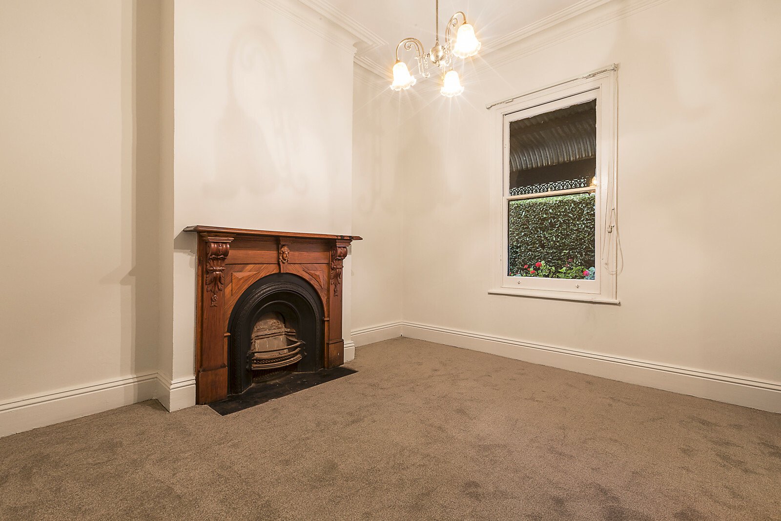 37 Eastbourne Street, Windsor, 3181