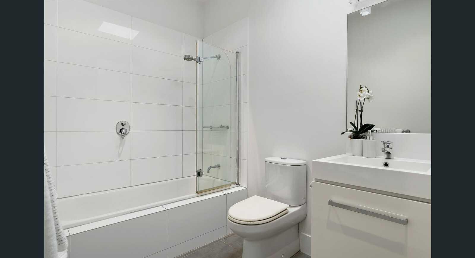 37 Lewisham Road, Prahran, 3181
