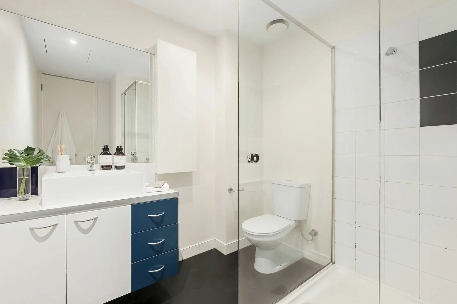 B106/52 Dow Street, Port Melbourne, 3207