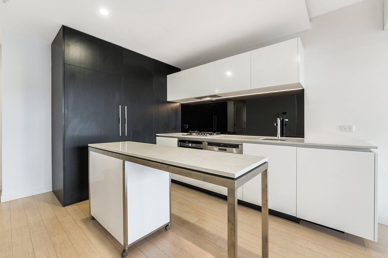 D102/42 Hutchinson Street, Brunswick East, 3057