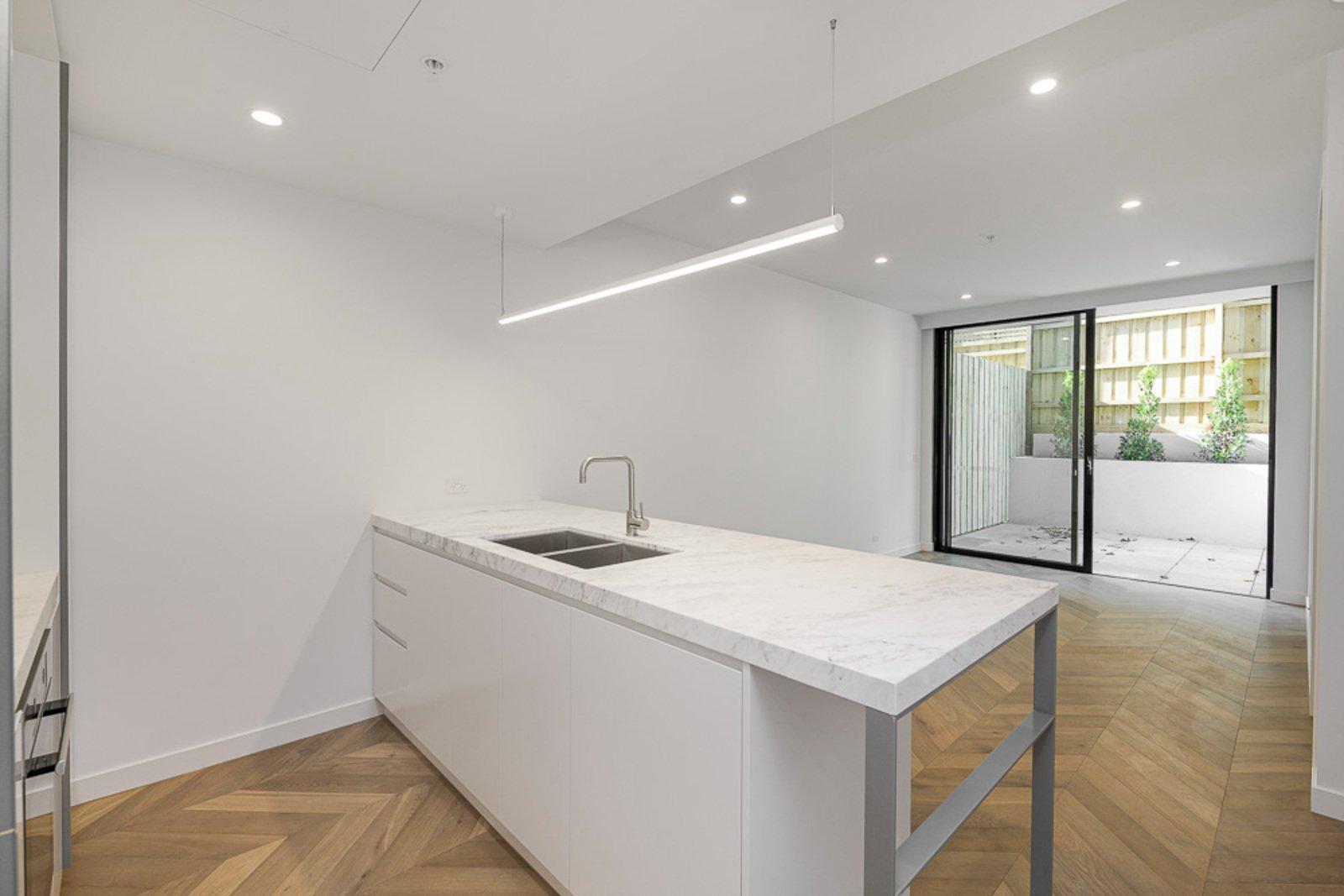 G05/2A Kenilworth Grove, Glen Iris, 3146