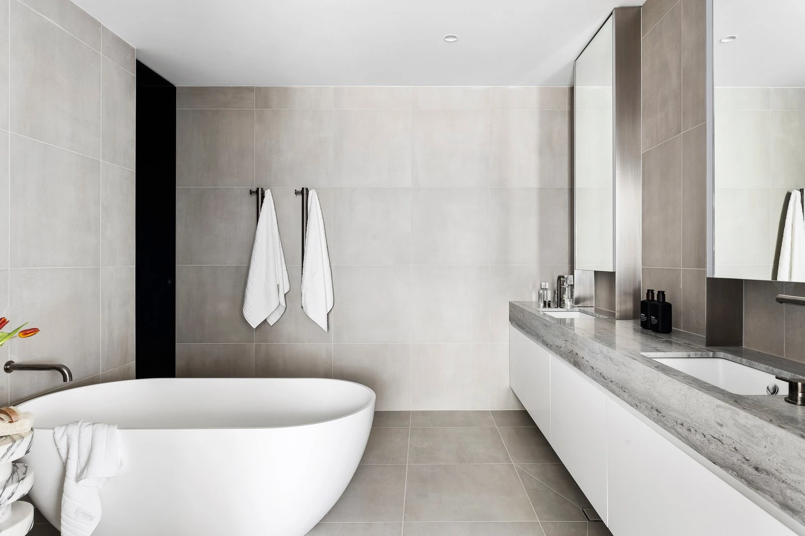 Garden Residence, 5 Brookville Road, Toorak, 3142