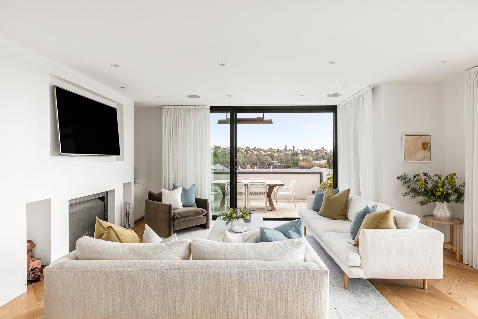Penthouse, 444 Glenferrie Road, Kooyong, 3144
