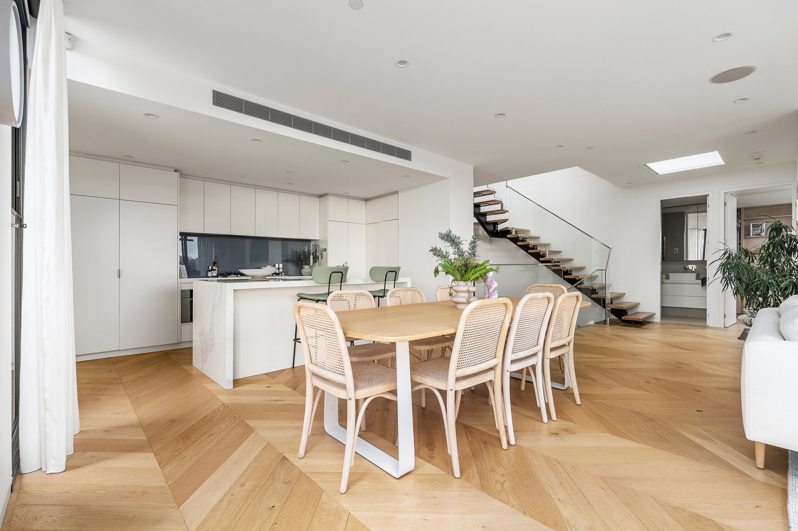 Penthouse, 444 Glenferrie Road, Kooyong, 3144