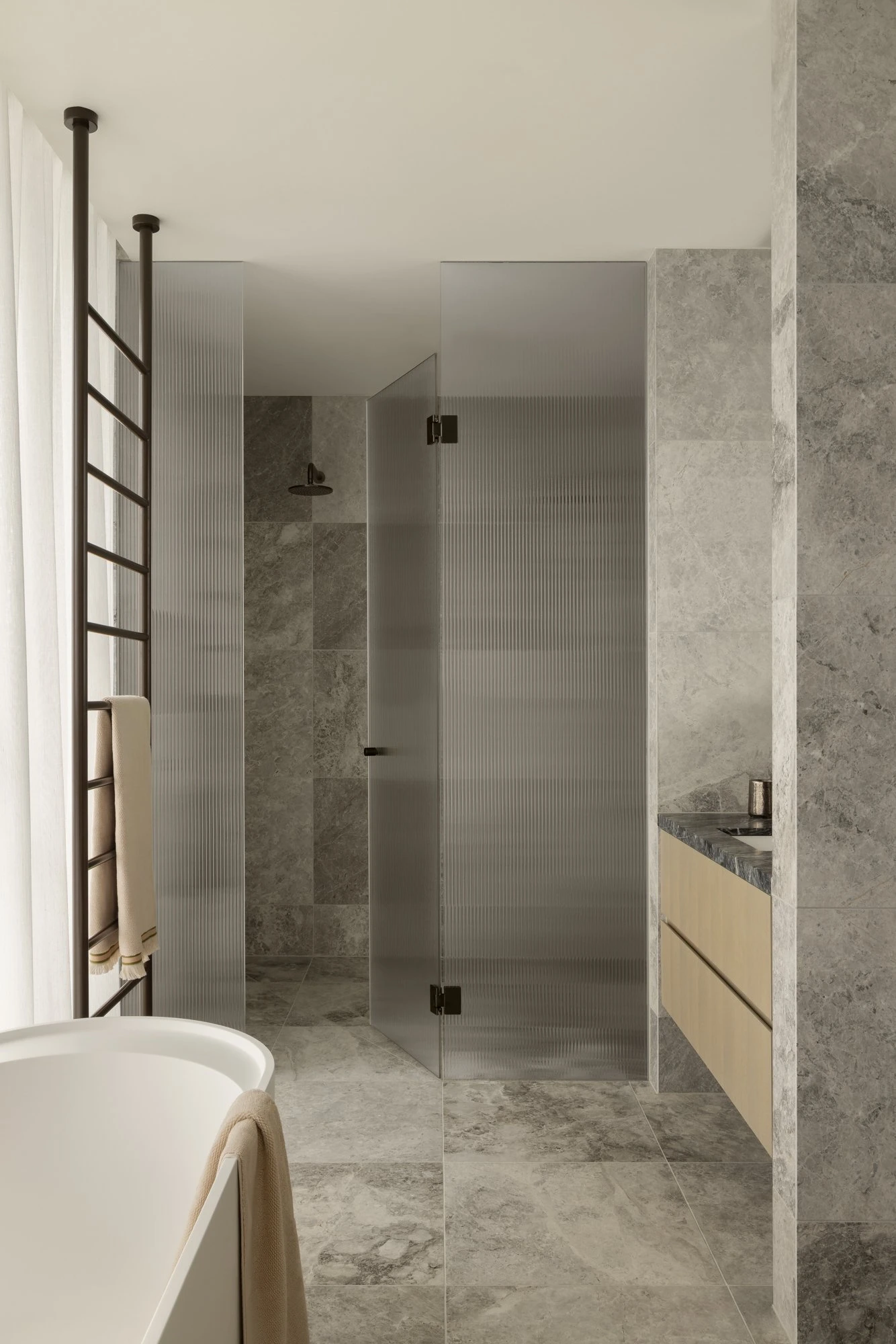 Penthouse, 8 Louise Street, Melbourne, 3004