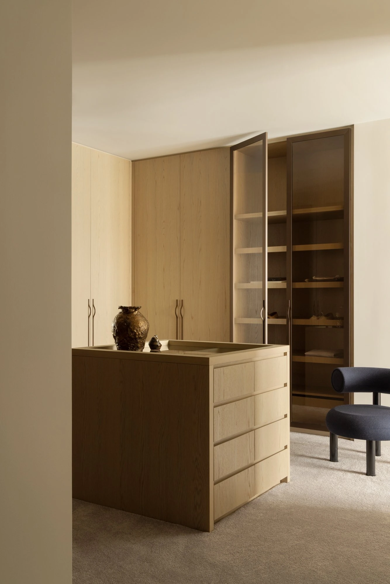 Penthouse, 8 Louise Street, Melbourne, 3004