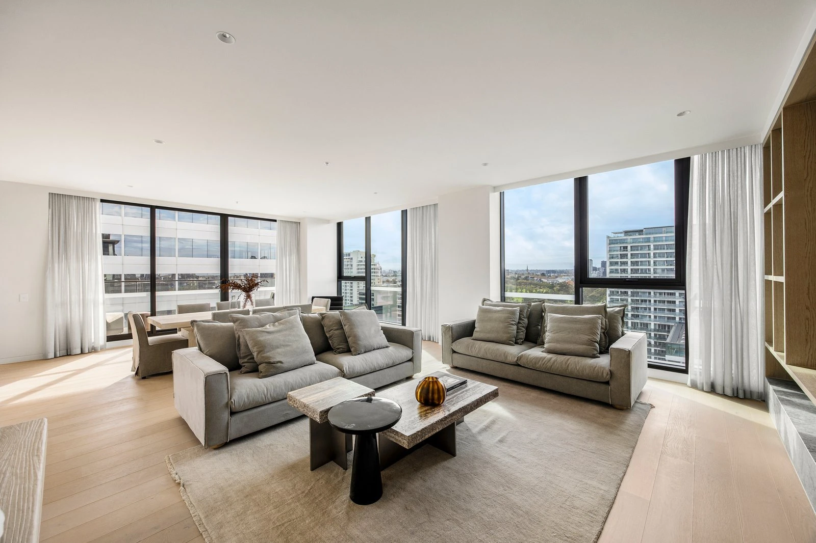 Sub Penthouse, 8 Louise Street, Melbourne, 3004
