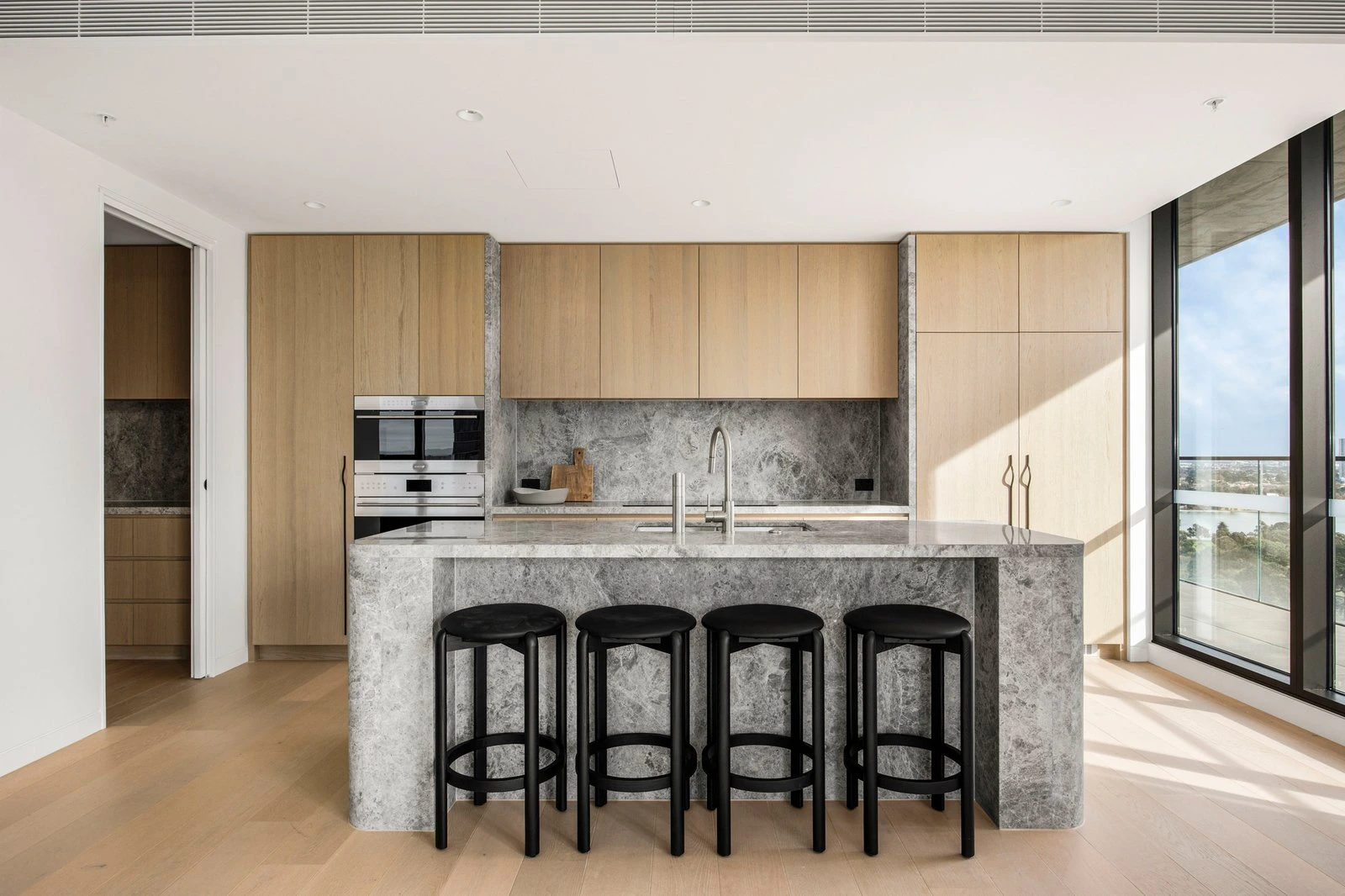 Sub Penthouse, 8 Louise Street, Melbourne, 3004